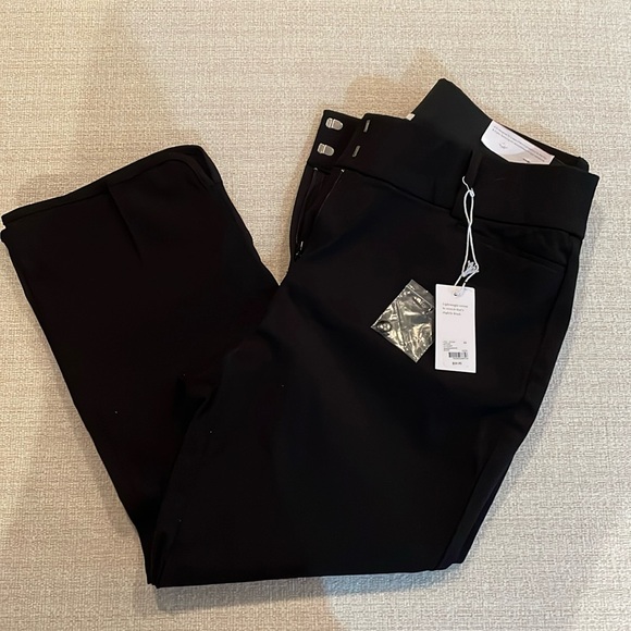 Lane Bryant Pants - Lane Bryant size 12 The Allie crop pant slightly fitted, black